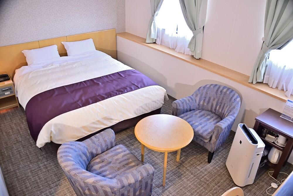 Takasaki Urban Hotel Екстериор снимка