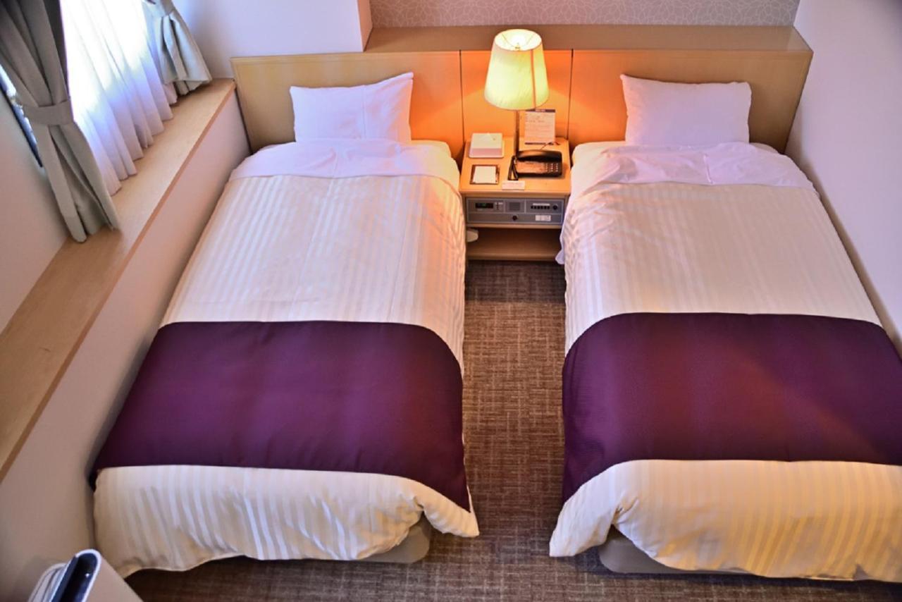 Takasaki Urban Hotel Екстериор снимка